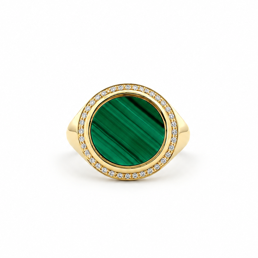 Malachite and Diamond Signet Ring in yellow gold