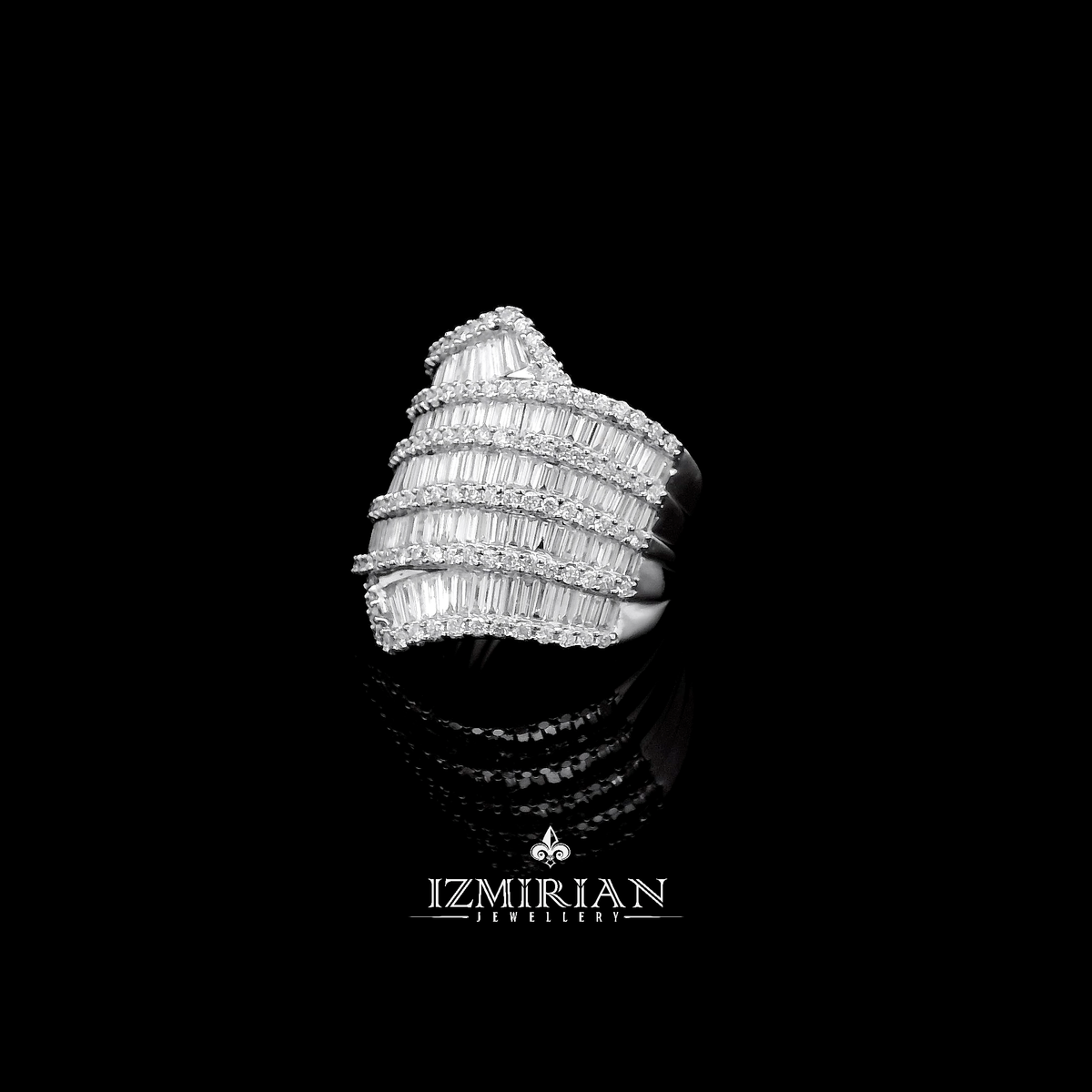Sculptural Diamond Wave Ring