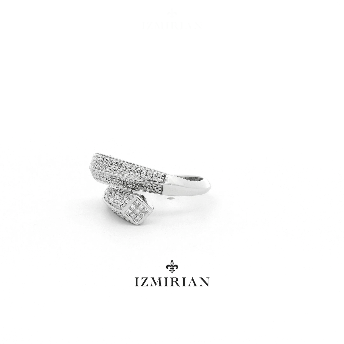 Serpentine Pavé Diamond Ring