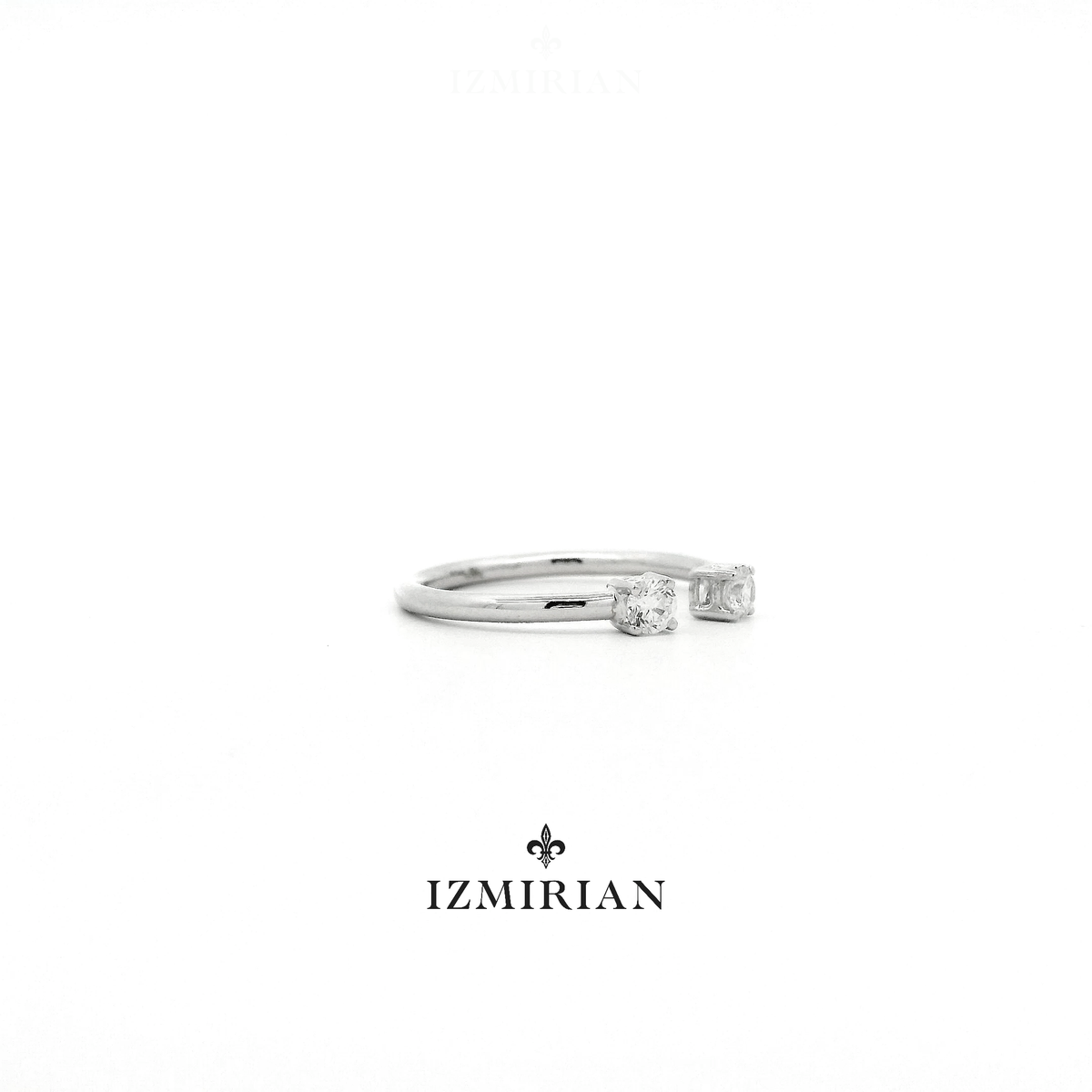 Round Toi et Moi Diamond Ring in White Gold