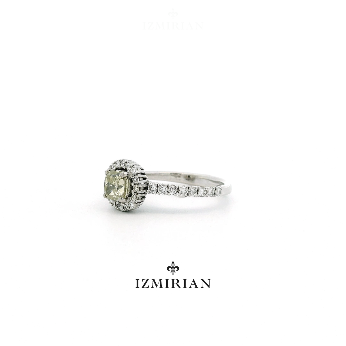Champagne Éclat Diamond Ring