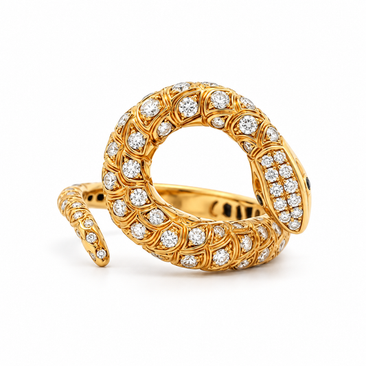 Serpentine Diamond Ring in yellow gold
