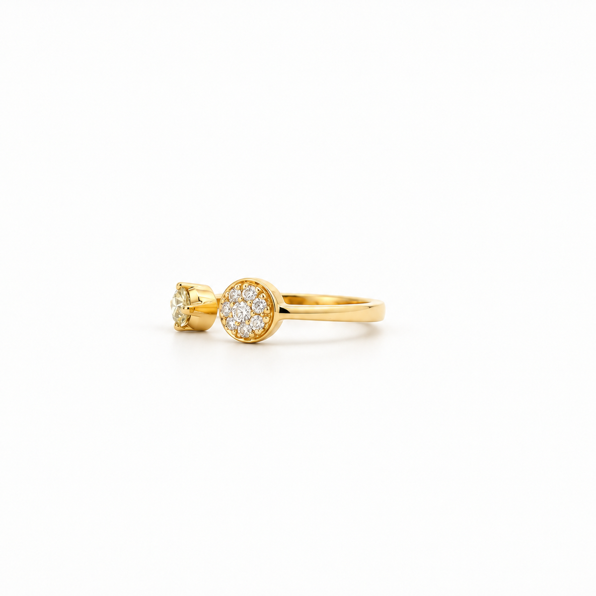 Open Diamond Cluster Ring
