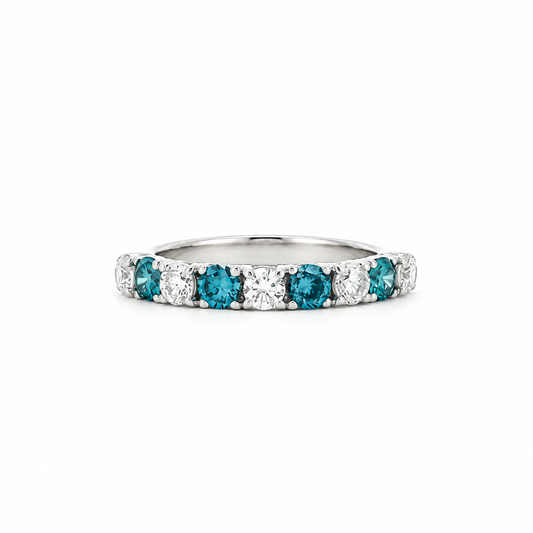 Lagoon Diamond Band in white gold