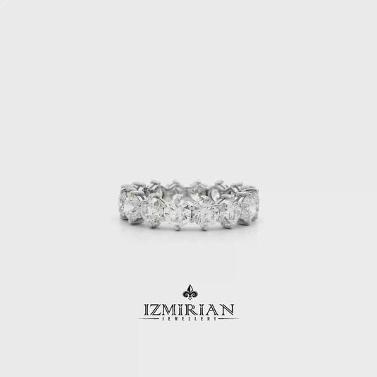 Lumière Eternity Diamond Band, product video by Izmirian Jewellery